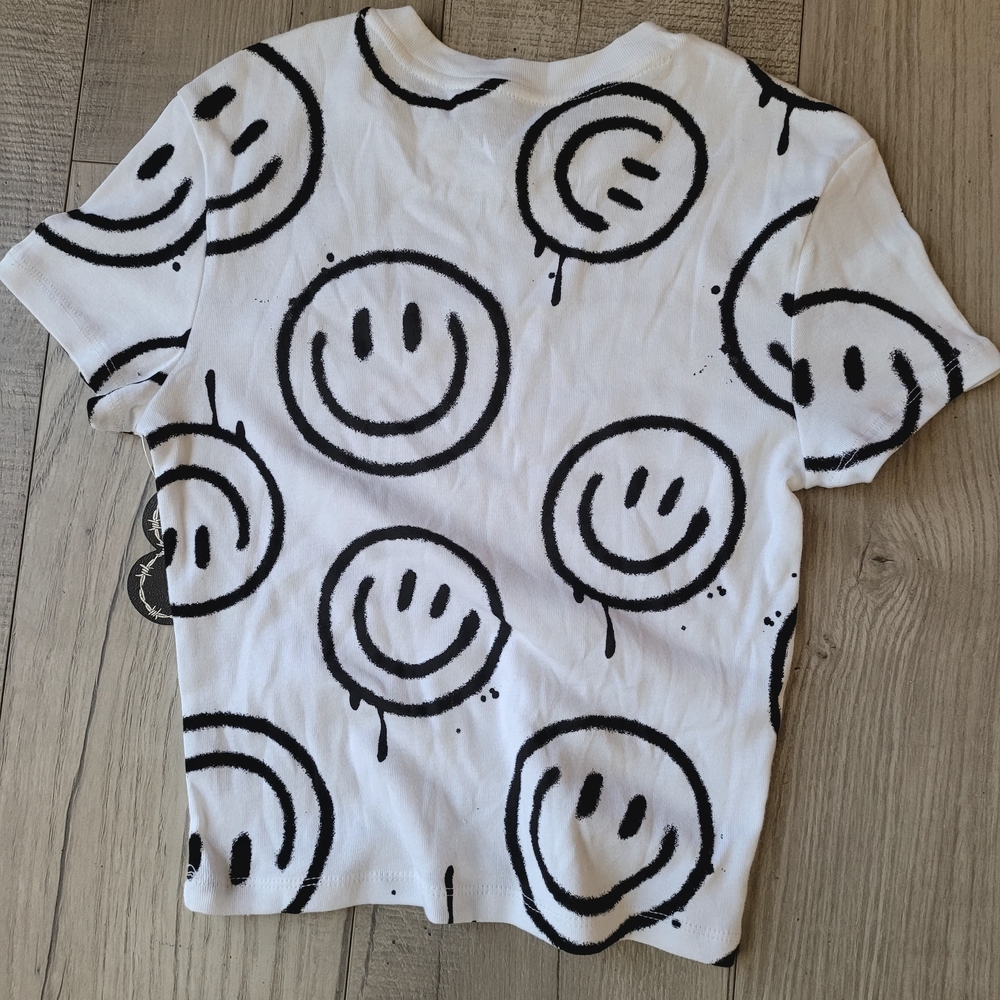 White Short-Sleeve Tee with Black Smiley Print